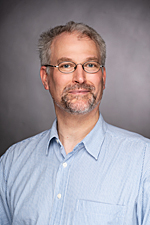 Dr.&nbsp;Perz&nbsp;Roland. Expert, click image to read vita; link opens a new window.